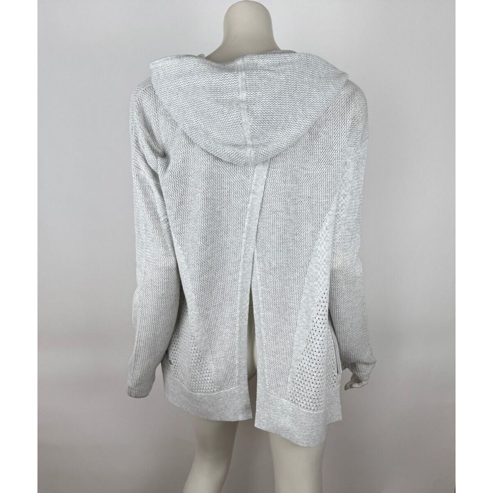 Lululemon Still‎ Movement Wrap Women 6 EUC Open Front Lightweight Long Sleeve